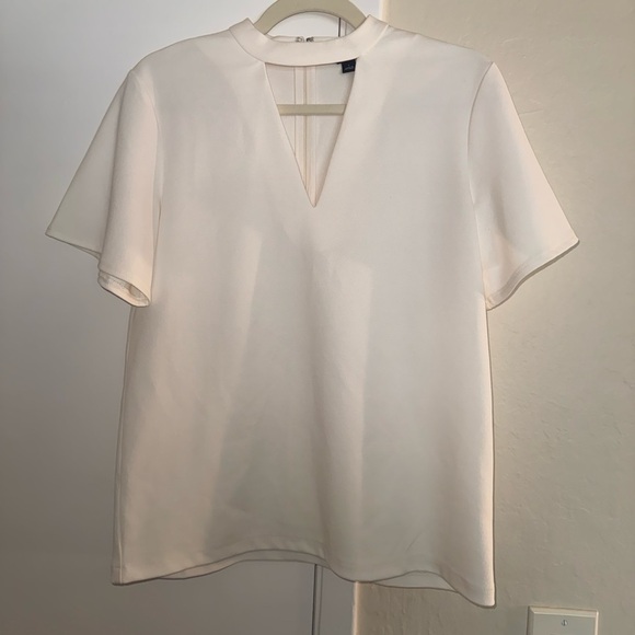 Ann Taylor Elegant cream Women's Top - Picture 1 of 3